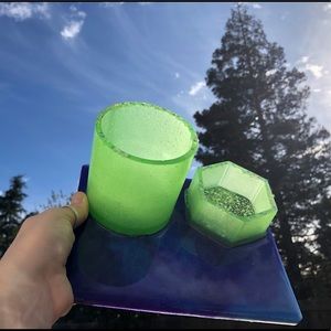 Resin tray with cup and box attached